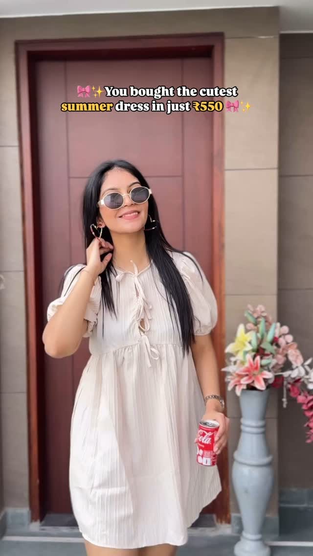 Excuse me? Kya re? 
Link chaiye toh comment re😂✨
•
•
•
#explore #girlmathshopping #wishlinked #trendingreels #reelitfeelit #affordablefashion #viralreels #beachdress #shortdress #cutedress #pinterestinspo #savana #viralreels #viralsongs #fypreelsinstagram
