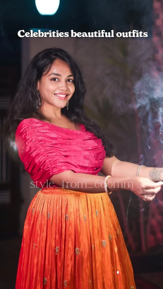 Comment "Link" for links 🤍
Celebrities beautiful outfits
#thanuja #thanujaputtaswamy #bigboss9telugu #bigbossagnipariksha #abhijeet #navdeep #sreemukhi #bindhumadhavi #bigboss #bigbosstelugu #fashion #outfit #highfashion #casualwears #outfitideas #budgetfriendlyfashion #styleit #comfyfashion #affordablestyle #shopmywardrobe #shopmylook #dressstyle 
Want more BigBoss Contestants outfits?