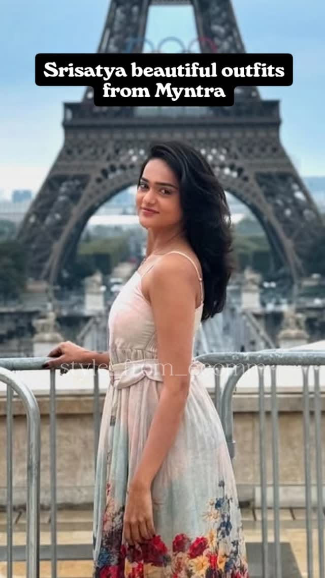 Comment "Link" for links 
Srisatya beautiful outfits from Myntra
#srisatya #superjodi #bigbosstelugu6 #kaadhalkurise #kaadhalkurisealbumsong #mehaboobdilse #srisatyasanket #myntrasale #srisatyaonbbtelugu #lehangacholi #myntradeal #lehangadesigns #lehangalove #whitelove #traditionalwear #traditionalattire #ootd #multicolorstyle #shirtsforwomen #womenshirts