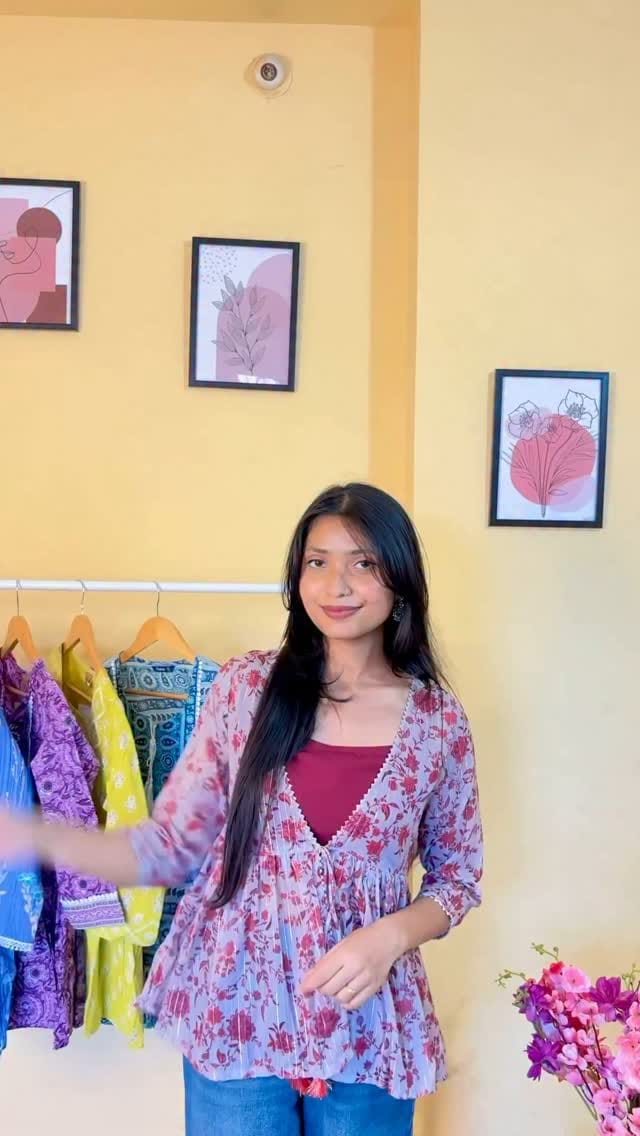 Comment KURTI or LINK to get all the outfits details 
I am wearing size S in all the kurti 
#kurti #affortablekurti #pinterestinspired