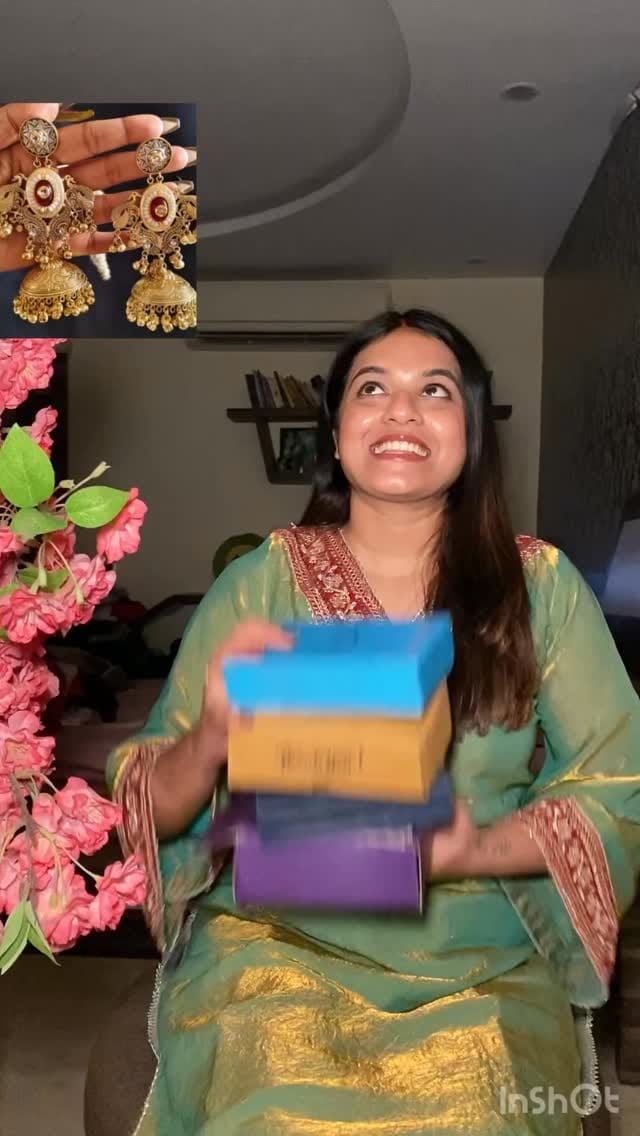 Viral Kashmiri Earring Haul💕 | Comment for Link 🔗 
.
.
.
Jewellery shopping haul
Earrings for wedding and festivals
.
.
#earrings #kashmiriearrings #explore #explorepage #meesho #meeshoapp #trending #shopping #affordableshopping #myntra #meeshoshopping