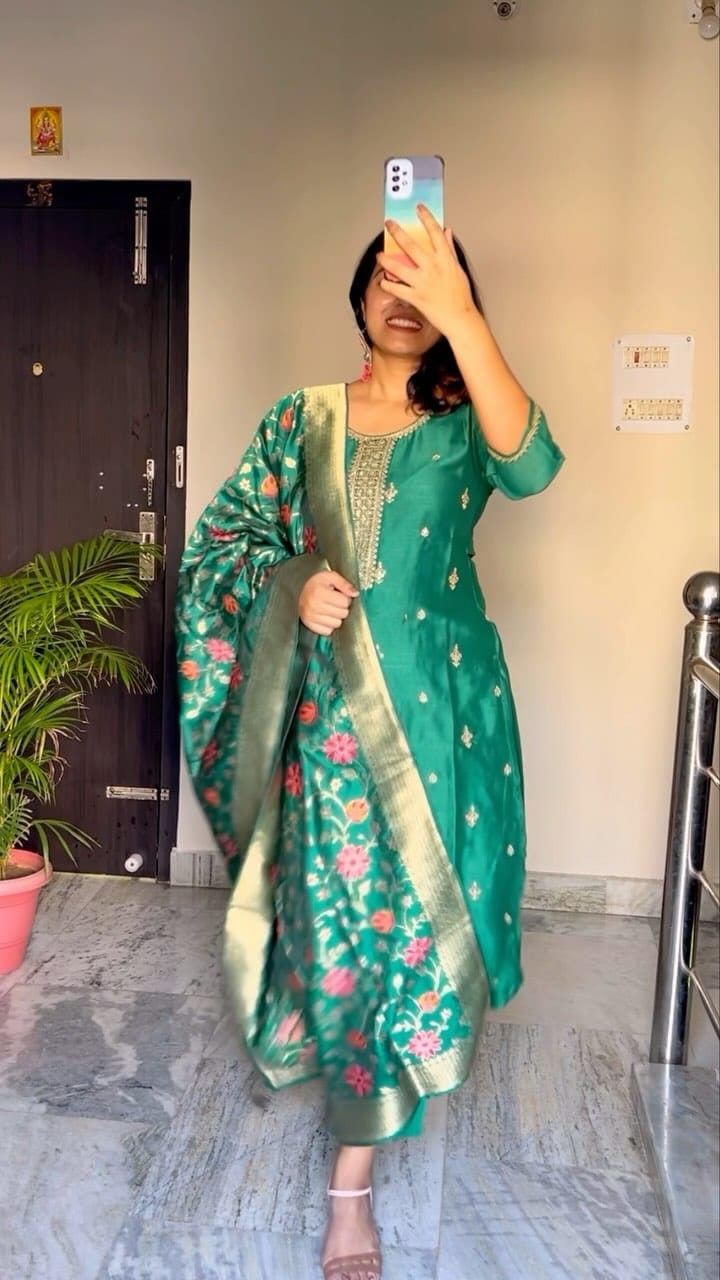 MYNTRA Wedding Kurta Set Haul ♥️✨ | Comment 'Link' for link in DM 
.
.
.
#weddingdress #wedding #weddingkurtaset #kurtaset #kurtasets #myntrahaul #myntrafashion #myntrafinds #meeshofinds #meeshohaul #whatiorderedvswhatigot #explore #explorepage #trending #reelsinstagram #weddingoutfitideas