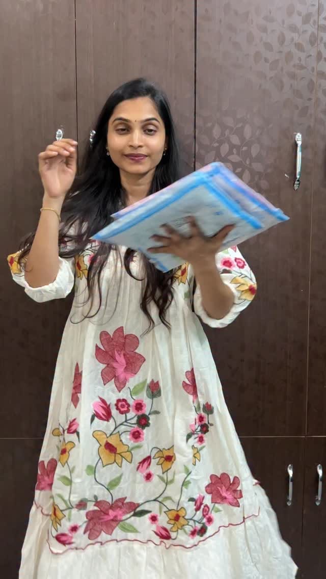 Comment for links ❤️💙
.
.
.
.
.
.
.
.
.
.
.
.
 #reelitfeelit #flipkart #haul #jumsuits #classy #partywear #tre #exploer #beauty #red #blue #budget #under400 #womeanwear #partywearsuits