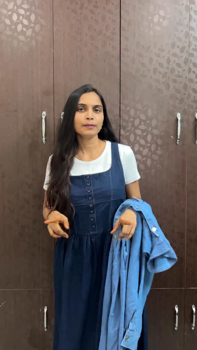 Comment for links🤍💙 
.
.
.
 
.
.
.
#reelitfeelit #flipkart #exploer #trendy #viral #womeanwear #haul #classy #meesho #review #denim #budget #wear #explora #partywear #middi #shirt #boydress