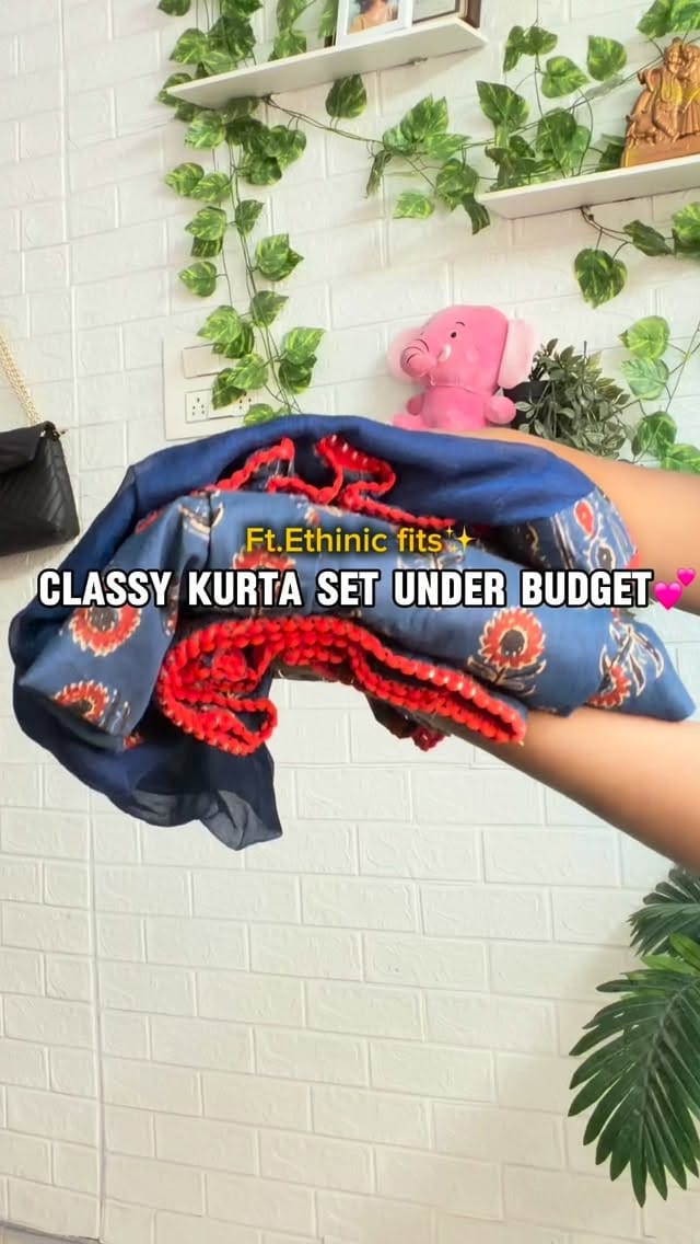 Comment for links🔗
.
.
.
#trending #kurtaset #myntra