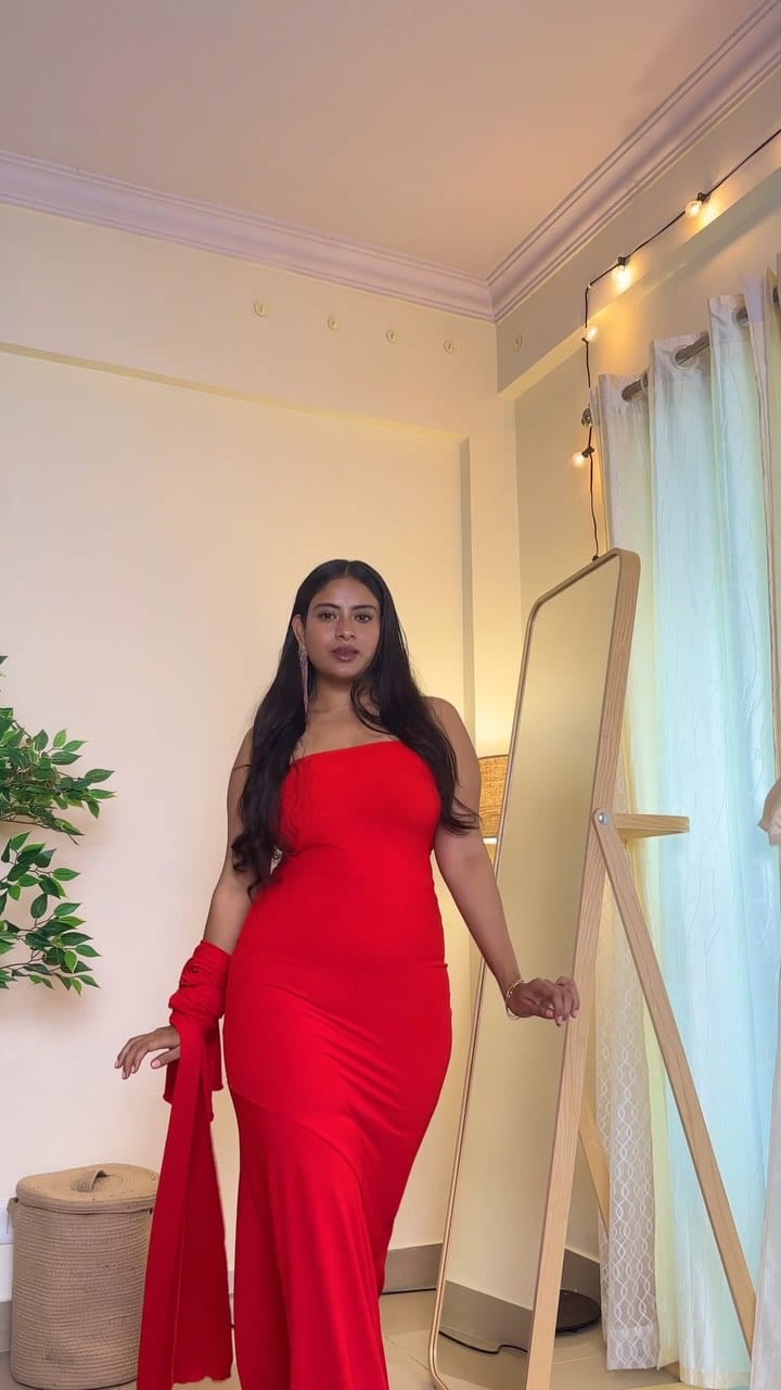 ❤️🎀🌹 comment/share with me for “link” 🌹🎀❤️
New year eve
Christmas eve
Party dress
Maxi dress