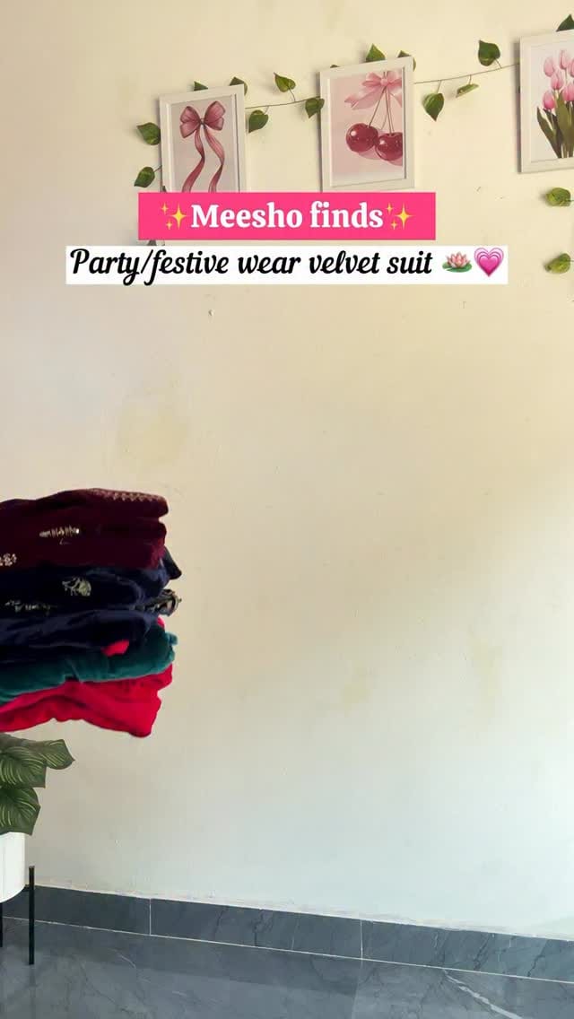 comment “link” you will get the link automatically in your DM 🙌❤️ make sure you follow me to receive the links in your DM ✨
.
.
SAVE it for later
.
.
Share with your besties👩‍❤️‍💋‍👩❤️
.
Follow for more @tanu.fashionideas 
#meesho #haul #meeshofinds #velvet #suit #meeshohaul #winterwear #outfitideas