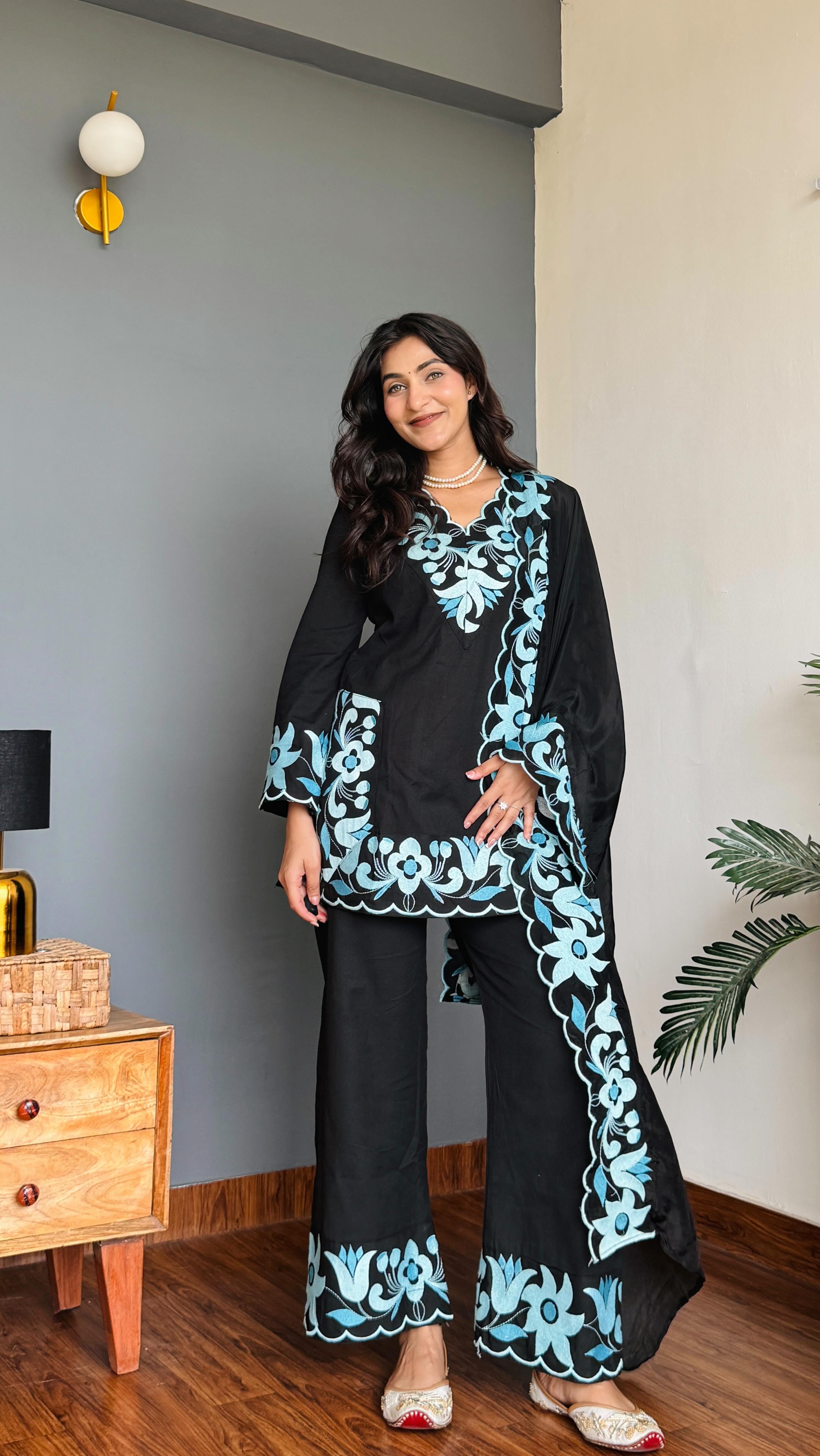 I am obsessed 🌸🥹
Tbh I can’t decide which one to pick 😭😭
Please help 🥹🥹
For links you can comment down 🌸
And I feel these are perfect for the rakshabandhan season 🌸
#ethnic #looks #suitset #kurtaset #ethnicwear #ethnicfits #looks #trenidng #kurta #trendingreels
[ ethnic , kurta set , wedding , ethnic wear , ethnic fits , suit sets , suits , festive wear ]