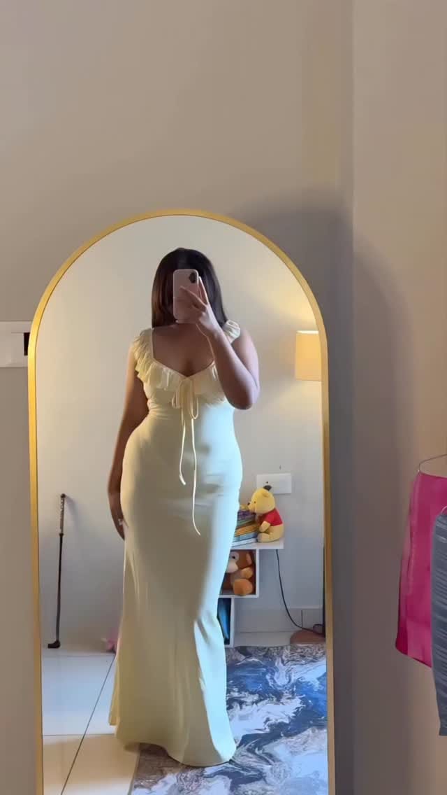 Link and coupon for Dress in Bio 
In Frame : @goddess.yashika