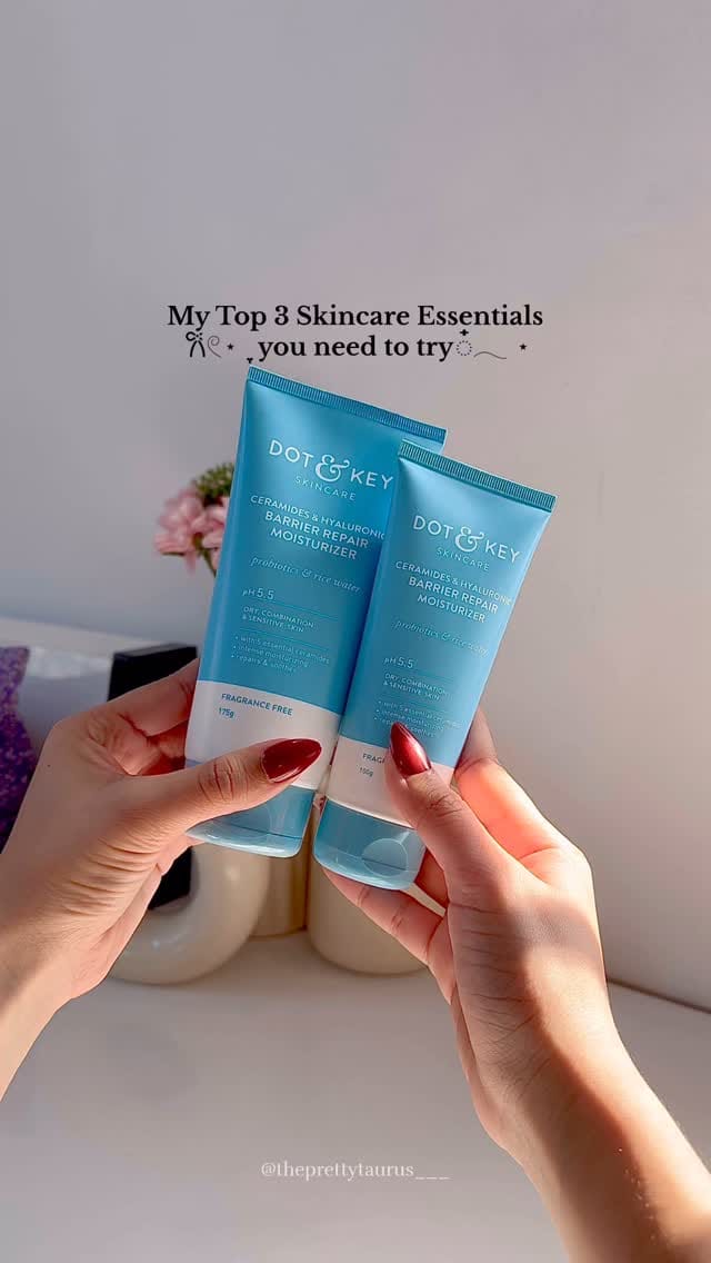 Comment for links✨ 
#SkincareAesthetic #MoisturizerLove #SerumEssentials #SunscreenEveryday #GlowingSkin #DewyGlow #HydrationBoost #SPFIsLife #SkincareObsessed #fypreels #fypinstagram #fypviral #fypシviral #fypreelsinstagram