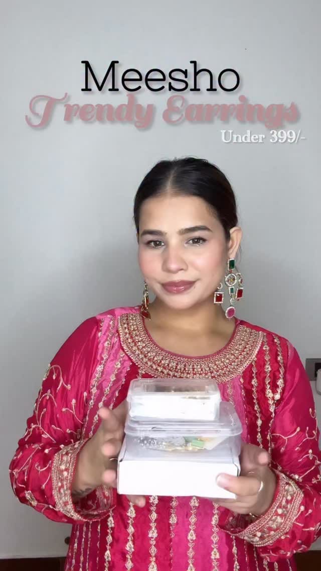 Comment for the links💕
@meeshoapp 
.
.
.
.
.
..
.
.
#meesho #meeshoearringshaul #meeshojumka #jhumka #meeshojewellery #meeshofind #oxidisedsilverjewellery #earrings #meeshoearrings #trendybangles #handmade #underbudget #affordablefinds #meeshofinds2025❤️ #meeshofashion #trendyjewellery #meeshojewellery #explore #viral #affordablefashion #reelitfeelit #explorepage✨ #weddingshopping #weddingearrings #accessries #meeshohaul❤️