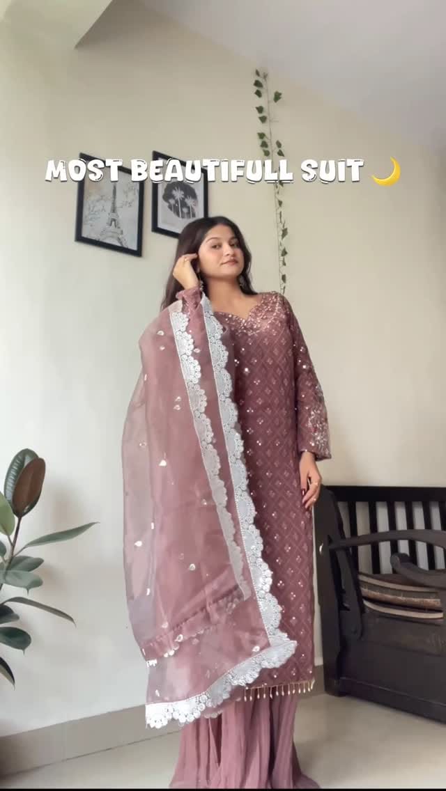 Cmt link for product 🎀
@meeshoapp 
#meeshofashion #meesho #fashionstyle #trendingreels #suit #meeshofind #getready #traditional