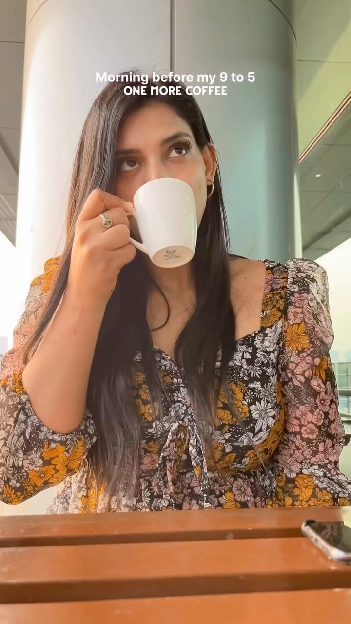 Morning vlog on an office day 
What do you like better? Music or no music?