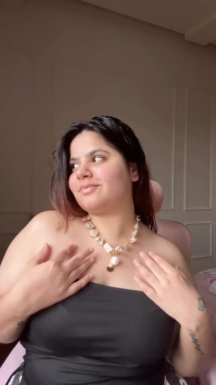 A REAL TIME JEWELLERY HAUL | episodes -3 
You all know how much of a jewelry junkie I am, and this haul is massive! 💍✨ Every piece is tagged for your convenience.
Drop a comment if you want the links, and tell me—
Which one’s your favorite from the haul? 👀👇
#wishlinked 
{ jewellery haul , Meesho Jewelry, Meesho Haul
Meesho Finds, Meesho Fashion
Meesho Accessories, Meesho Trending
Meesho Earrings, Meesho Necklaces
Meesho Rings, Meesho Bracelets
Meesho Style, Meesho Shopping
Meesho Picks, Meesho Collection
Meesho Under 500, Meesho Budget
Meesho Trends, Meesho Looks
Meesho Online, Meesho Products , Beach Jewelry, Boho Vibes
Layered Necklaces, Statement Earrings
Trendy Rings, Minimal Aesthetics
Gold Plated, Anti-Tarnish
Affordable Jewelry, Daily Wear
Oxidized Earrings, Ethnic Touch
Silver Accessories, Casual Chic
Jewelry Haul, Indian Brand
Stacked Bracelets, Fusion Fashion
Meesho Finds, Jewelry Trends
Summer Essentials, Boho Jewelry
Everyday Jewelry, Cute Accessories
Layering Game, Dainty Chains
Desi Glam, Indie Jewelry
Budget Bling, Online Shopping }