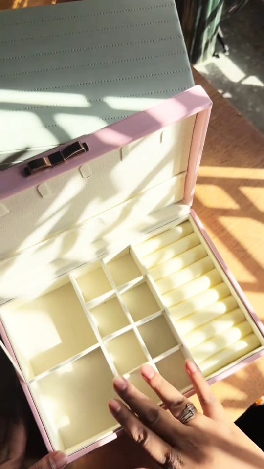 Jewellery organiser 
jewellery organiser, jewelry box, jewellery storage, jewellery holder, earring organiser, necklace organiser, bangle box, travel jewellery box, ring organiser, bracelet storage, jewellery case, vanity organiser, portable jewellery box, multi layer jewellery box, jewellery stand, jewellery pouch, cosmetic organiser, dresser organiser, jewellery storage box, jewelry travel case
#JewelleryOrganiser #JewelryBox #JewelleryStorage #JewelleryHolder #JewelleryCase #TravelJewelleryBox #JewelleryStand #JewelleryLover #JewelleryAddict #JewelleryCollection #JewelleryOrganizerBox #JewelleryStorageIdeas #JewelryStorage #JewelleryDesign #JewelleryEssentials #FashionAccessories #JewelryLove #OrganisedLife #MeeshoFinds #FlipkartFinds