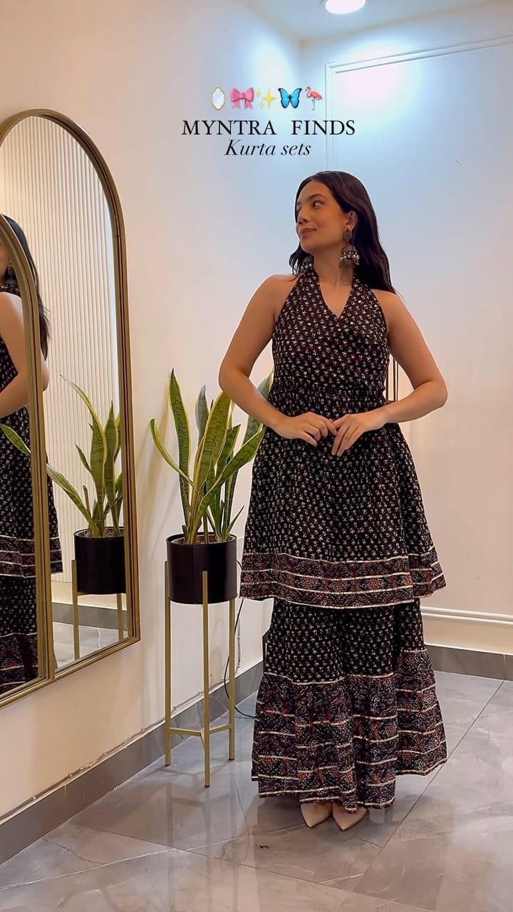 Comment “details” to get the product link directly to your DM 🙈❤️
@myntra #wishlinked 
.
.
.
.
.
.
.
.
.
.
.
Affordable shopping, indian outfits, ethnic wear from myntra, what i ordered vs what i got, outfits under budget, Anarkali suit