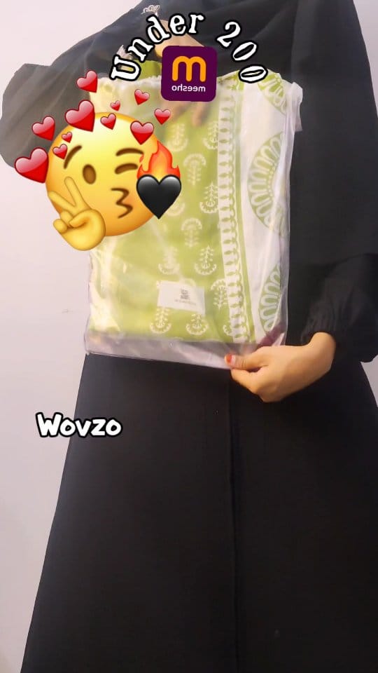 Wovzo_com 💚✨ Mandala Magic Bedsheet Set (Double Size) 😍 | Eye-Catching & Budget Friendly | Meesho Find
#homedecor #bedsheetlove #budgetbuys
.
.
Switch to style + comfort! 🛏️💫
This beautiful mandala print bedsheet in refreshing green tones brings a peaceful, ethnic vibe to your bedroom while keeping it cozy and stylish all day! 🌿💚
✅ Double bedsheet with 2 matching pillow covers
✅ Soft & breathable fabric – gentle on skin
✅ Stunning mandala design – adds ethnic charm
✅ Long-lasting print – no fading after wash
✅ Easy to wash & maintain – perfect for daily use
✨ Perfect for home use, gifting & festive decor
✨ Loved by Meesho users – Top trending pick! (⭐ 4.5+ rated)
💸 Budget-friendly – premium look at affordable price!
🛒 Available now on Meesho! Tap “LINK” in bio or DM to order…
.
.
.
[ bedsheet set, double bedsheet, cotton blend bedsheet, green bedsheet, mandala bedsheet, affordable bedding, home decor under 300, stylish bedsheet, meesho bedsheet, ethnic print bed cover ]
#bedsheetset #homestyle #budgetfriendly #meeshofinds #mandalaprint #greenbedding #softfabric #roommakeover #under300 #homedecoronbudget #trendybedsheets