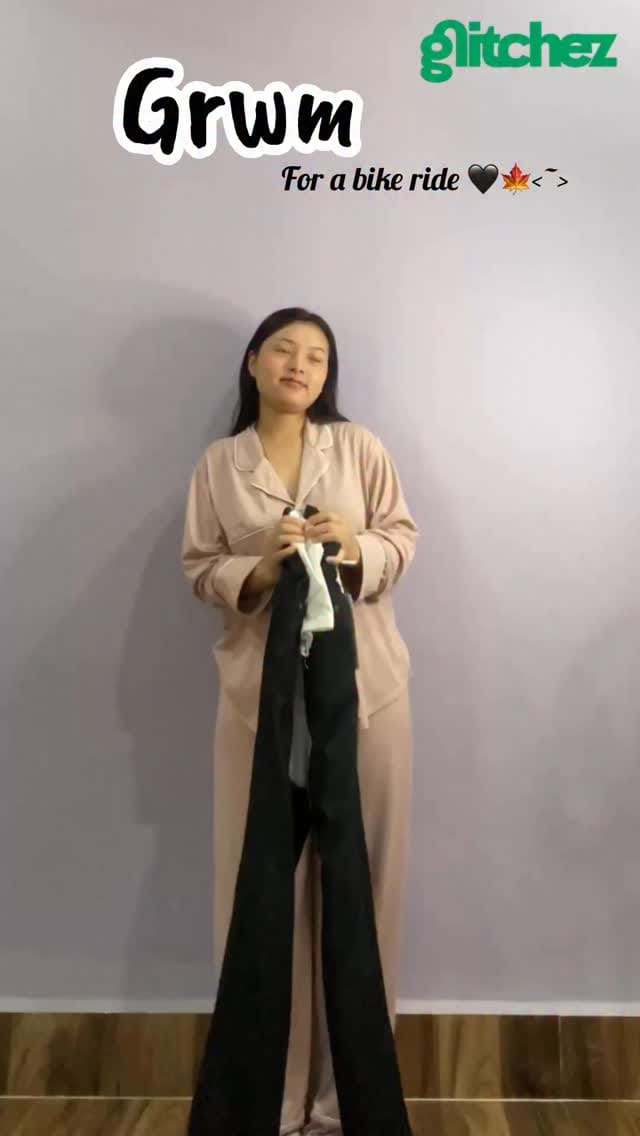 Comment “details “ to get the link
#myntra #fashion #bigsale #live #now #bike #ride #outfit #inspo #myntraendofreasonsale #myntrabigfashionfestival #glitches #myntrastudio #fashiongram