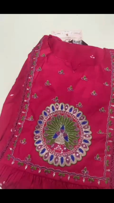 👗ड्रेस & ज्वेलरी कॉम्बिनेशन📿 - ShareChat